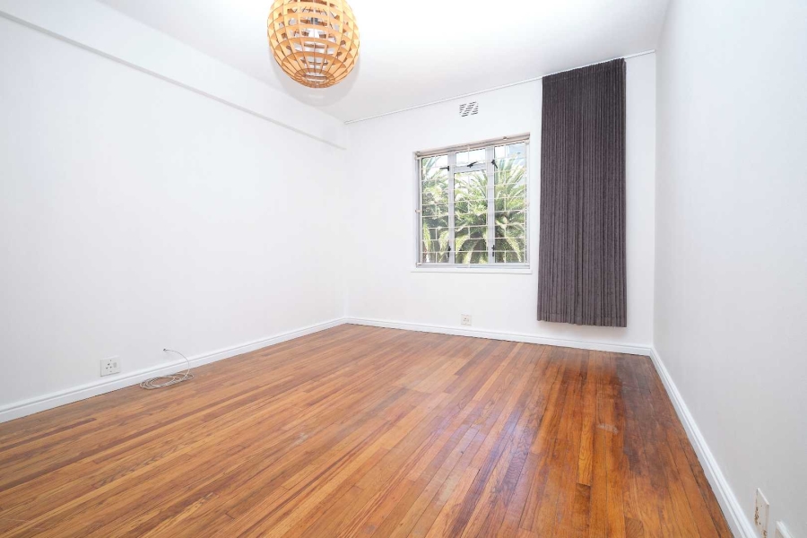To Let 2 Bedroom Property for Rent in Three Anchor Bay Western Cape